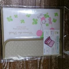 母子手帳ケースのサムネイル
