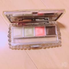 ジルスチュアート ジュエルクリスタル アイズのサムネイル