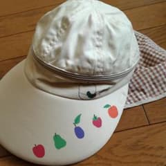 腹ペコあおむし帽子保育士のサムネイル