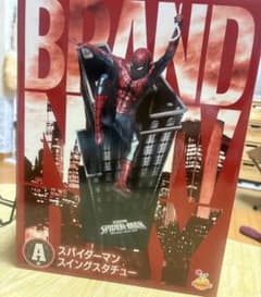スパイダーマンスイングスタチュー 一番くじ A賞のサムネイル