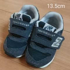 ニューバランス ネイビー 13.5cmのサムネイル