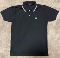 黒 フレッドペリー FREDPERRY ポロシャツ  ワンポイント 刺繍 ロゴのサムネイル