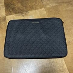 MICHEAL KORS マイケルコース　PCケースのサムネイル