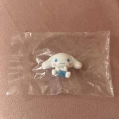 ハグコット サンリオキャラクターズ シナモンロール シナモン ガチャガチャのサムネイル
