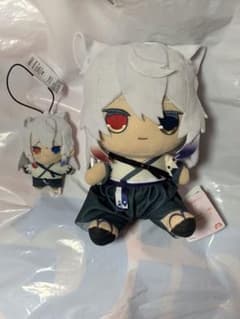 新品未使用 どぬく カラフルピーチ きゅるまるBIGぬいぐるみ マスコット１８