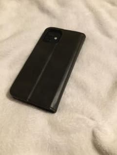 iPhone12 64GB ブラック　ケース付き　充電器付き　修理履歴なしのサムネイル