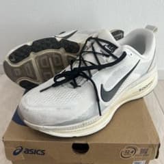 【26.5】 NIKE ボメロ18のサムネイル