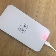 ワイヤレス充電器のサムネイル