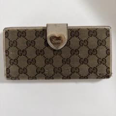 GUCCI GGキャンバス ハート金具 長財布 - メルカリ