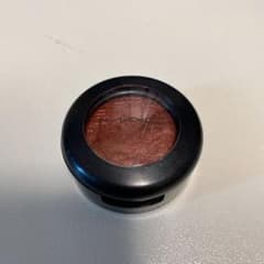 MAC アイシャドー　アマラスアロイのサムネイル