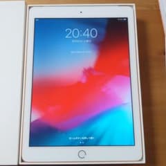 iPad (第6世代) 9.7インチ Retinaディスプレイ 32GB Wi…のサムネイル