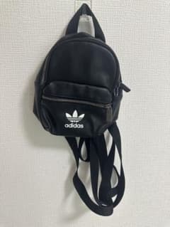 adidas ミニリュック ブラックのサムネイル