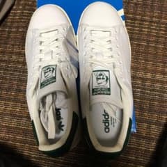 adidas スタンスミス スニーカーのサムネイル