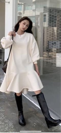 birthdaybash ロマンティッククスウェットワンピ　WHITEのサムネイル