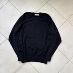 70s スコットランド製カシミアクルーネックニット ブラック 前V SAKS 