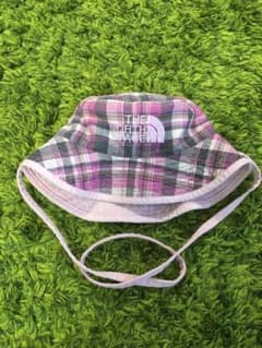 【びーとん様専用 】ノースフェイス リバーシブルハット キッズのサムネイル