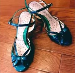 リボン付きヒール　美品のサムネイル