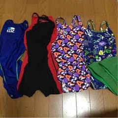 競泳用水着のサムネイル