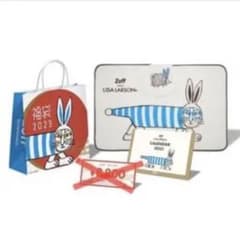 Zoff 福袋　リサラーソン　ブランケット　卓上カレンダー　ショッパーのサムネイル