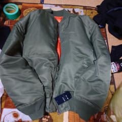 RVCA MA-1ジャケット Mサイズ オリーブのサムネイル