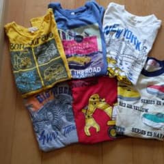 男の子Tシャツ　110センチのサムネイル