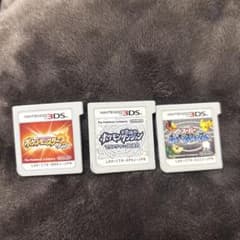 送料込‼️ポケモン関連 3DSカセット 3点セットのサムネイル