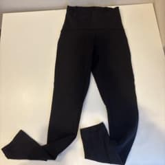 lululemon ブラック ヨガパンツ サイズ2のサムネイル
