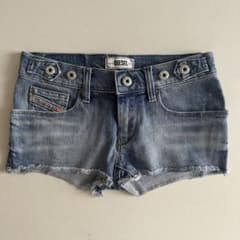 DIESEL デニムショートパンツ サイズ23のサムネイル