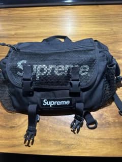 supreme バッグのサムネイル