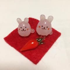 小さなウサギのサムネイル