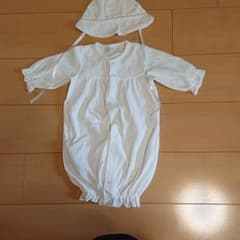 専用[BURBERRY]ベビードレス ロンパース 70センチのサムネイル