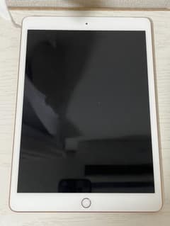 iPad(第7世代)128GB Appleペンシルキーボード付のサムネイル