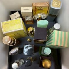♥【472】香水大量まとめ！　※ばら売り不可 ♥【472】香水大量まとめ！ ※ばら売り不可 - メルカリ