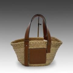 美品 LOEWE ロエベ バスケットバッグ アナグラム かごバッグのサムネイル