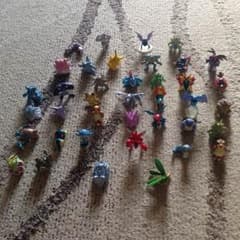 ポケモンフィギュア30体のサムネイル