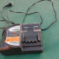 インパクトの充電器のサムネイル
