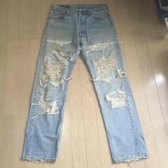 Levis リーバイス ダメージ デニム パンツ 501 ユーズド 古着のサムネイル