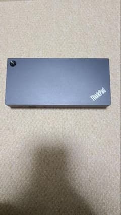 Lenovo ThinkPad ユニバーサル USB Type-C ドックのサムネイル