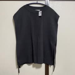 【新品】ikka イッカ　サイドリボン　ニットベスト　Lのサムネイル
