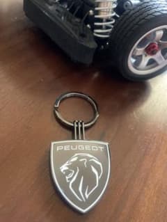 プジョーPEUGEOT 限定キーホルダーのサムネイル