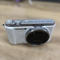 CASIO EX-ZR1100 ホワイト コンデジ カメラ カシオ EXILIM - メルカリ