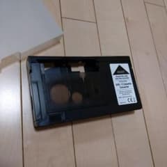 カセットアダプター　コンバーター　VHSのサムネイル