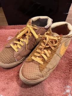 中古 NIKE BLAZER MID 