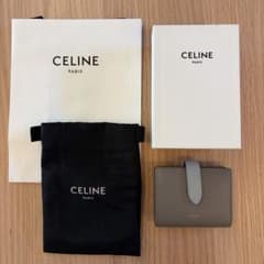マ*カ様 CELINE 二つ折り財布 グレー 保存袋付き マ*カ様 CELINE 二つ折り財布 グレー 保存袋付き - メルカリ