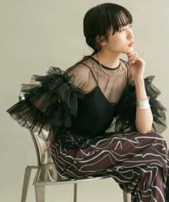 【kbf】ボリュームスリーブチュールプルオーバーのサムネイル