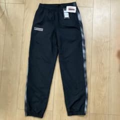 UNDER ARMOUR ロングパンツ ブラックのサムネイル