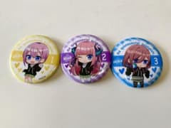 五等分の花嫁　五月 ドンキ 缶バッジ　パーカー 五等分の花嫁 ドン・キホーテ ドンキ 缶バッジ パーカー 一花 二乃 三