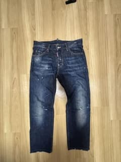 DSQUARED2 デニムパンツ サイズ44 イタリア製のサムネイル
