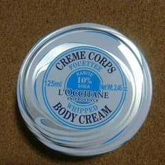 新品☆ロクシタン　シアホイップボディークリーム　おまけつき♪のサムネイル