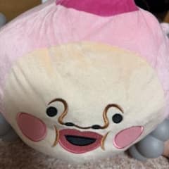 す*め様 こびとづかん カクレモモジリ 寝そべりぬいぐるみのサムネイル